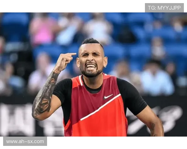 佩古拉卫冕感动全场 费塞特失业吐心声